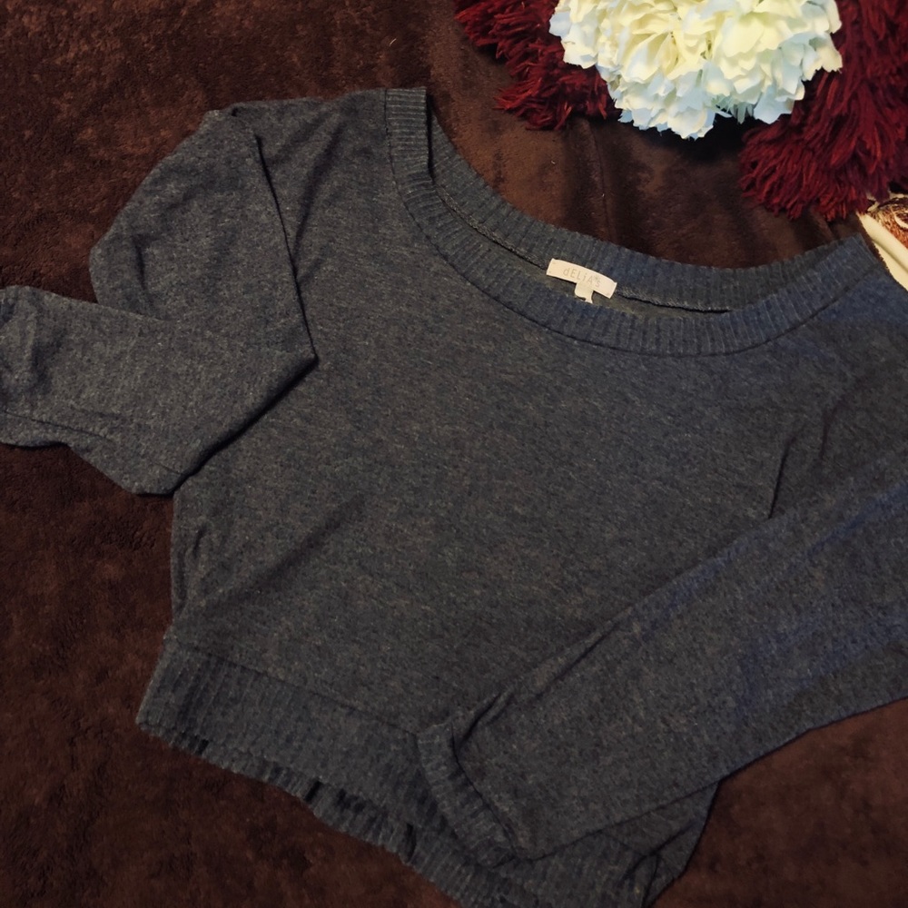 Light Sweater Crop Top